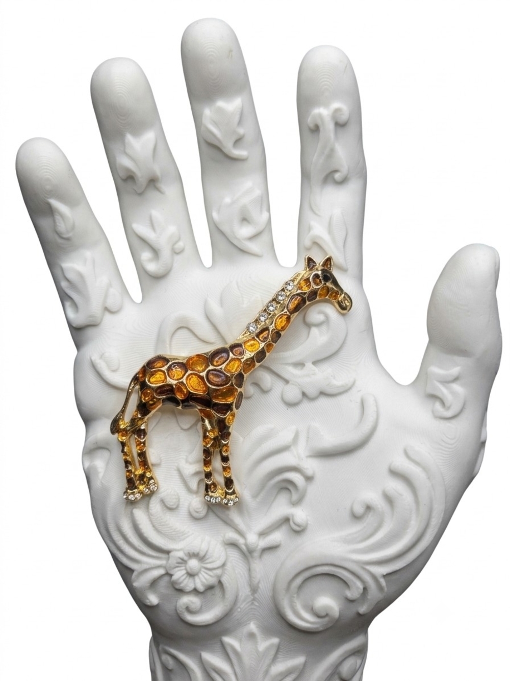 Gold Tone Giraffe Brooch Pin - Elegant Animal Accent